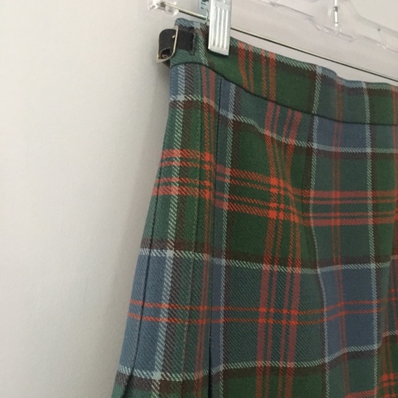 Vintage 100% wool made in Ireland plaid wrap skirt - Picture 2 of 8